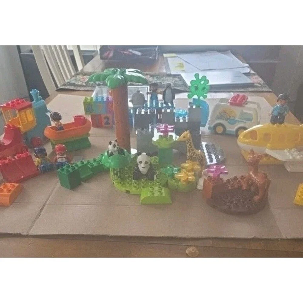 Lego Duplo Airplane Panda Animal Surf Van Train People Kids Giraffe Lot Of 150